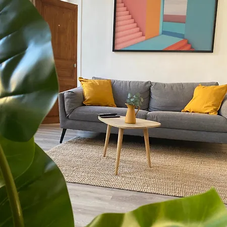 Apartment Republique / La Joliette